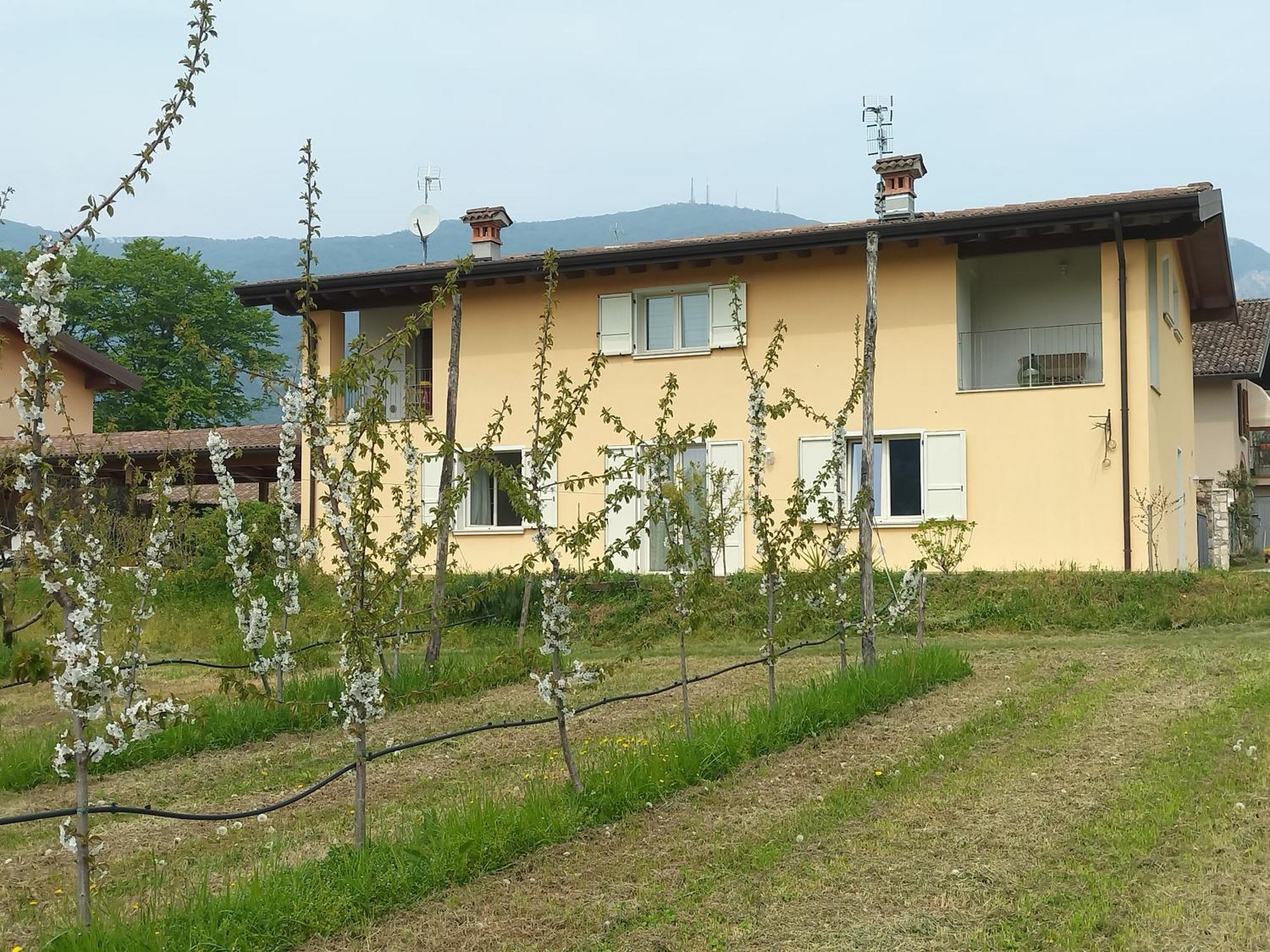 דירות Villanuova sul clisi Cascina Legnago Bilocale A 6 Chilometri Da Salo' מראה חיצוני תמונה