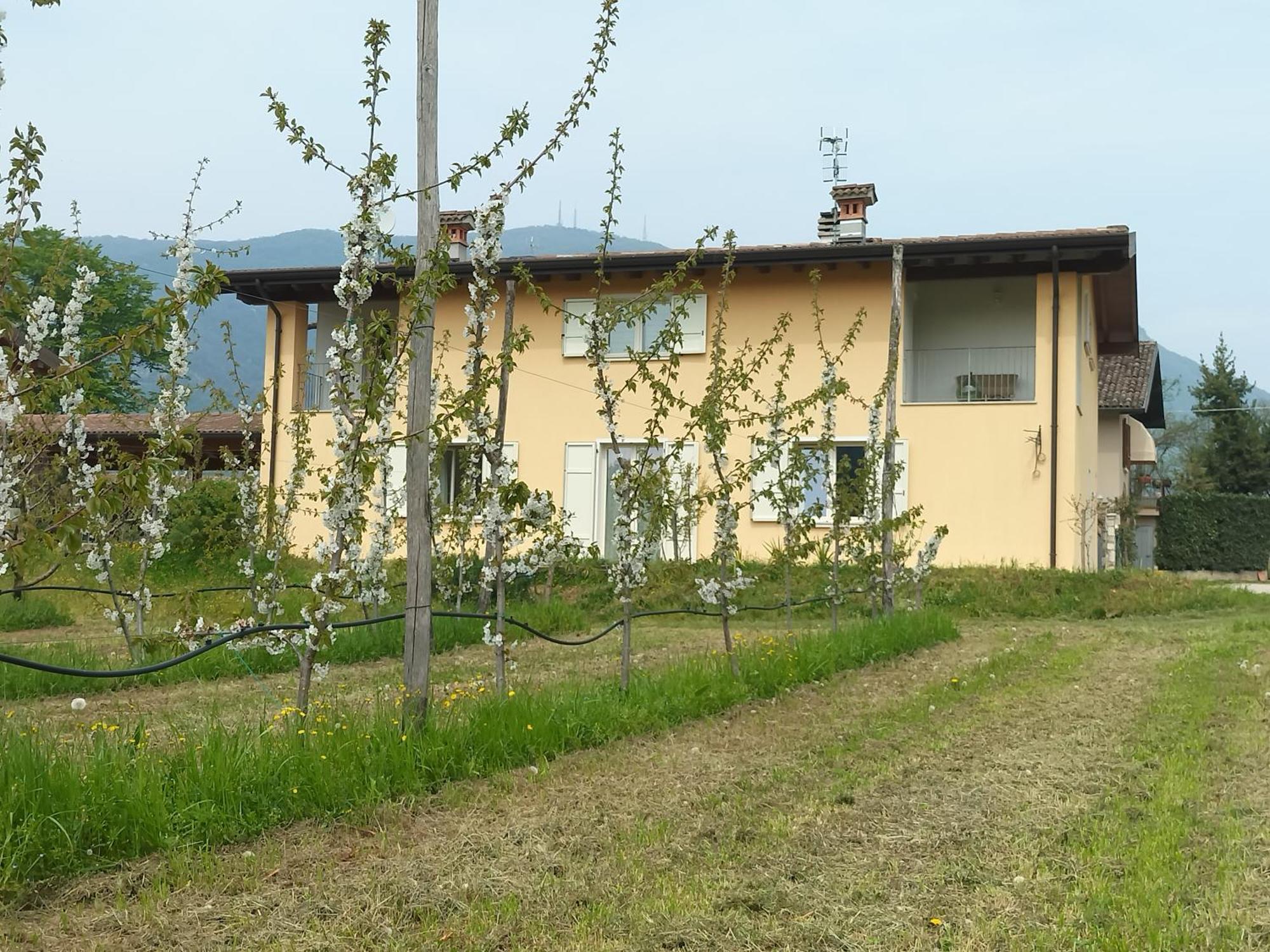דירות Villanuova sul clisi Cascina Legnago Bilocale A 6 Chilometri Da Salo' מראה חיצוני תמונה