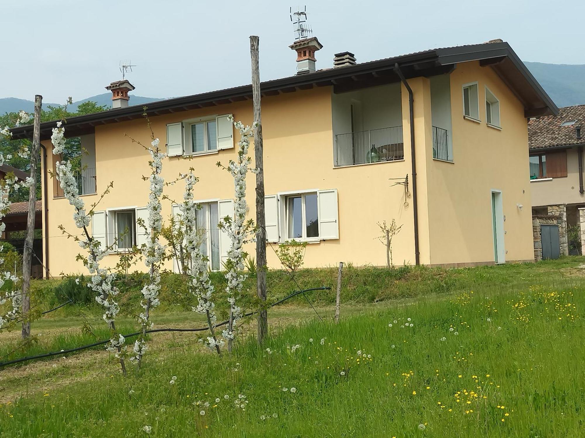 דירות Villanuova sul clisi Cascina Legnago Bilocale A 6 Chilometri Da Salo' מראה חיצוני תמונה