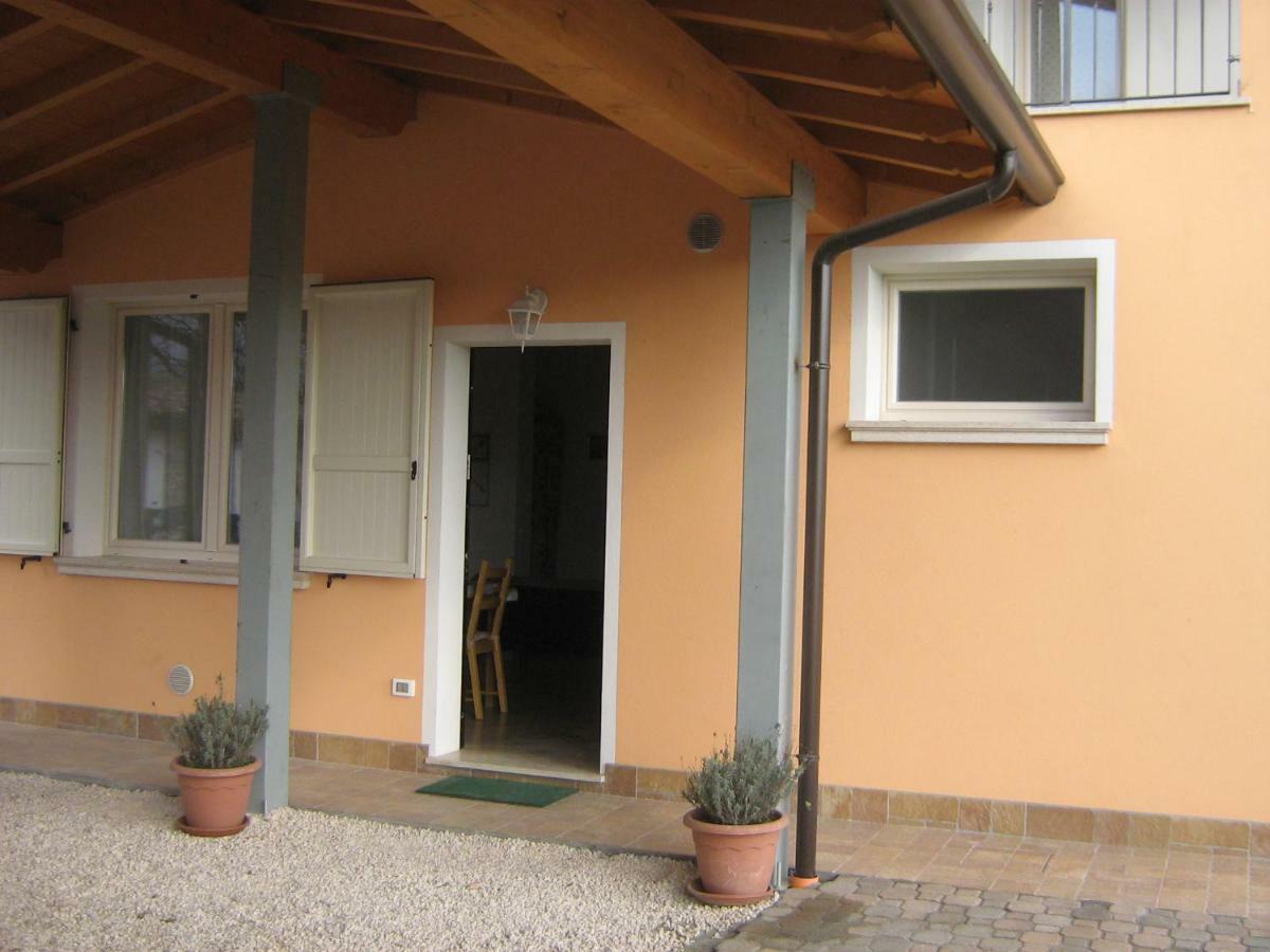 דירות Villanuova sul clisi Cascina Legnago Bilocale A 6 Chilometri Da Salo' מראה חיצוני תמונה